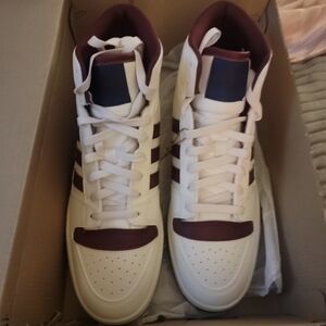Adidas Men's Sneakers - White and Maroon Break Starts Size 8.5
